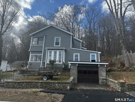 77 Hubbard Street Winchester CT 06098