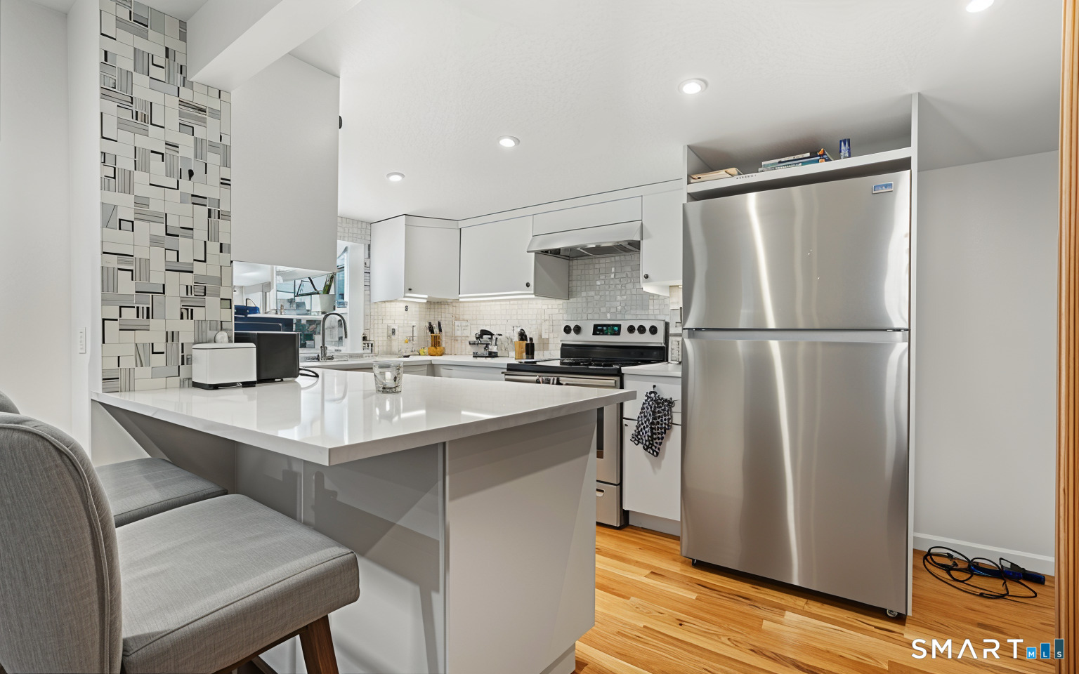 53 Maple Street Darien CT 06820