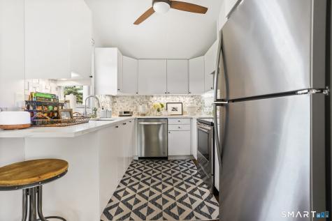 53 Maple Street Darien CT 06820