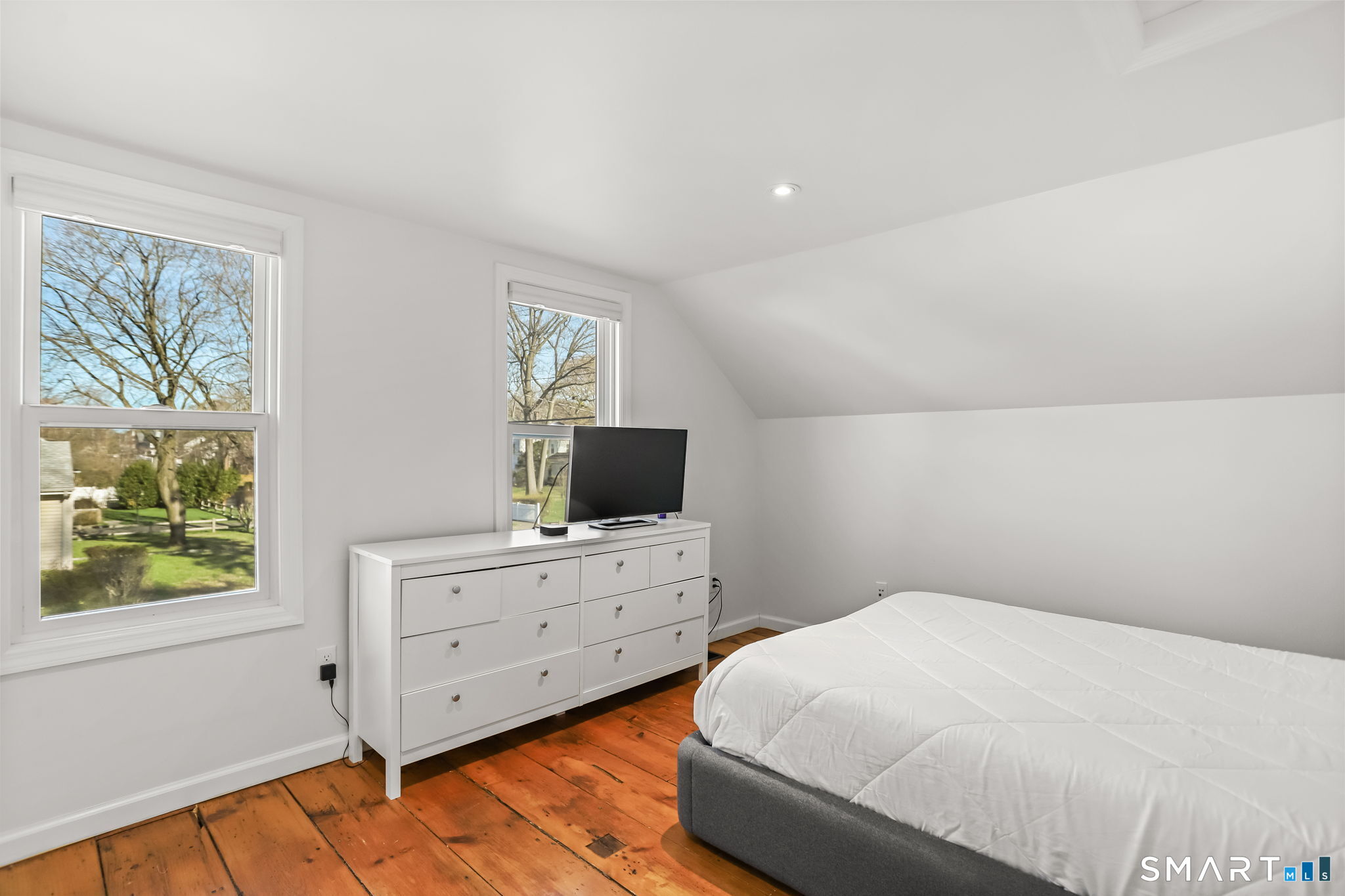 53 Maple Street Darien CT 06820