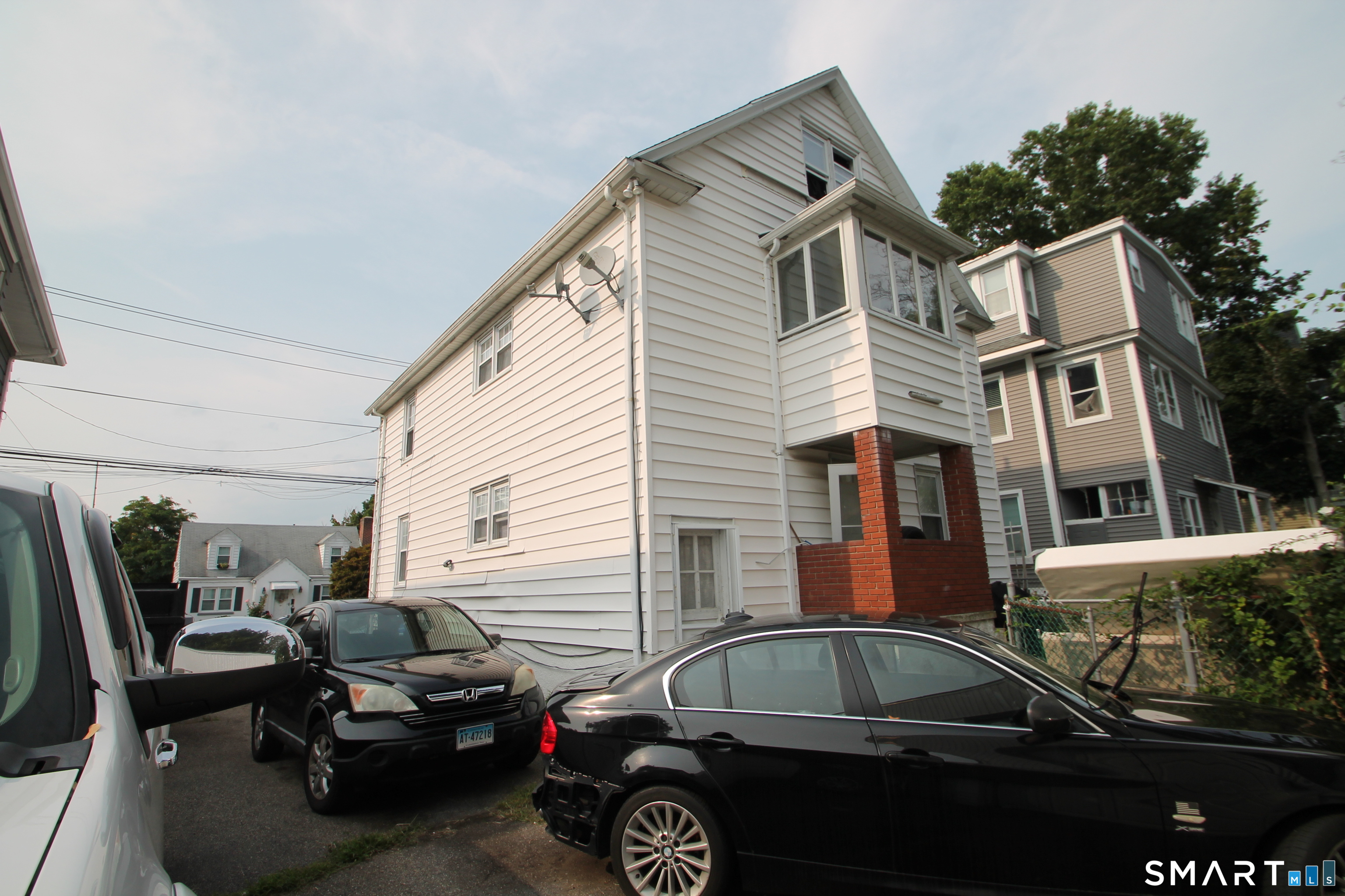 503-505 Lincoln Avenue Bridgeport CT 06606