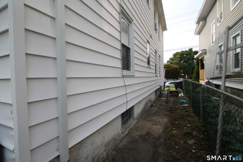 503-505 Lincoln Avenue Bridgeport CT 06606