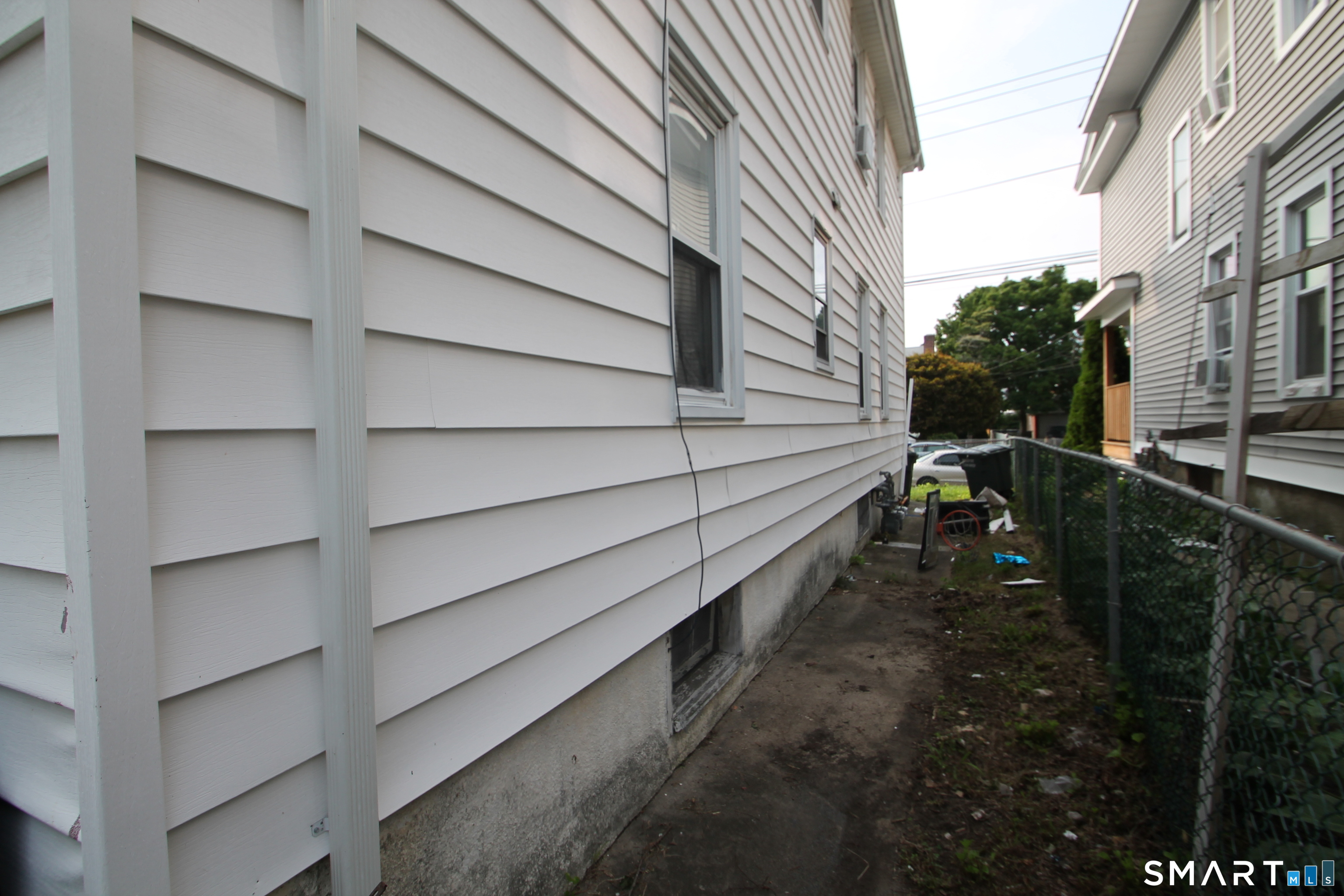 503-505 Lincoln Avenue Bridgeport CT 06606