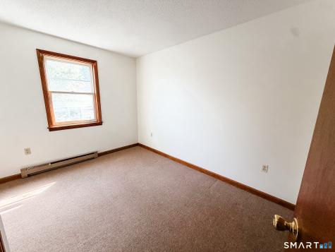 82 Hutchins Street Killingly CT 06239
