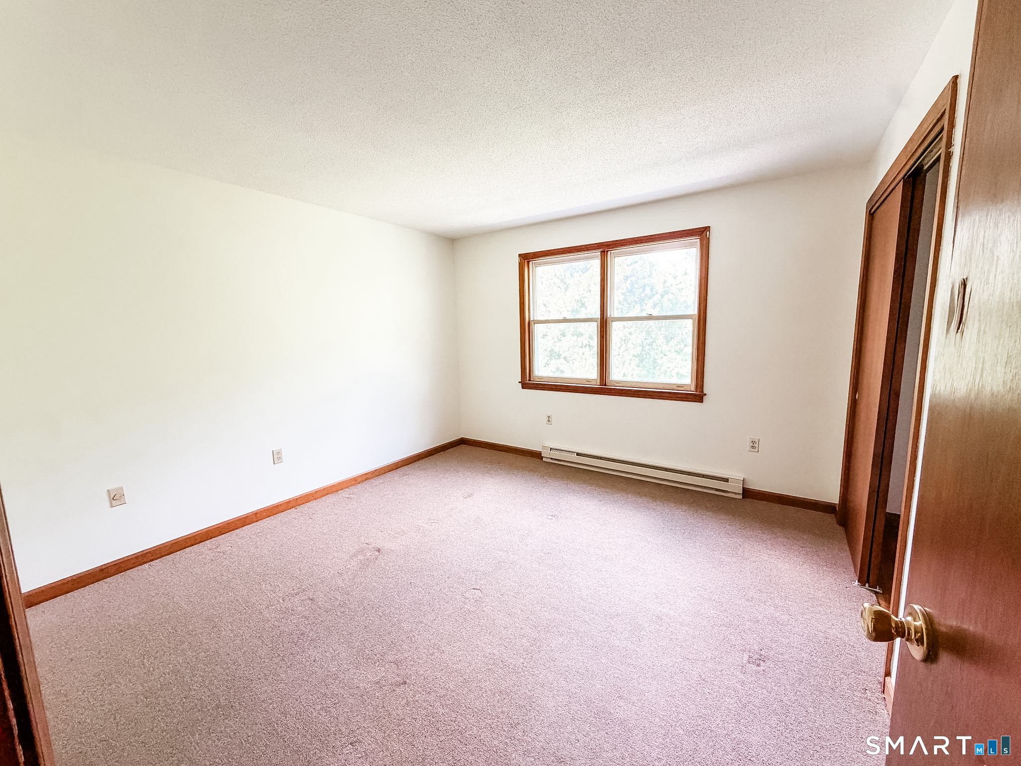 82 Hutchins Street Killingly CT 06239