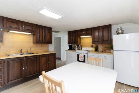 208 Boston Street Guilford CT 06437