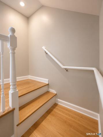 463 East Main Street Norwich CT 06360