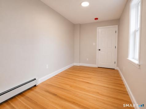 463 East Main Street Norwich CT 06360