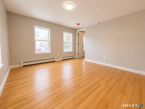 463 East Main Street Norwich CT 06360