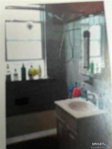 136 Circular Avenue Hamden CT 06514