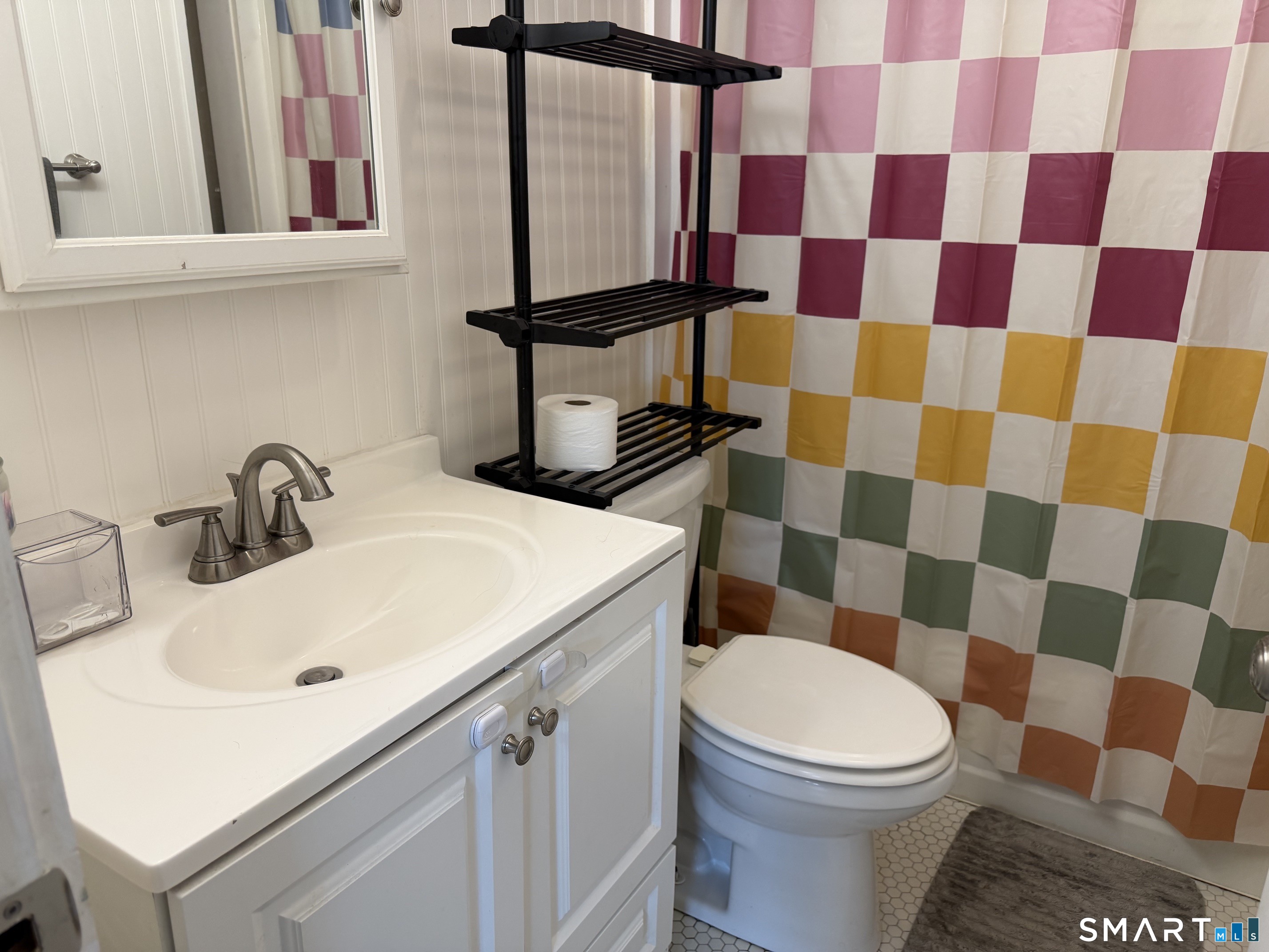 9-11 Hodge Avenue Ansonia CT 06401