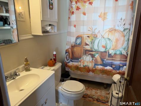 9-11 Hodge Avenue Ansonia CT 06401