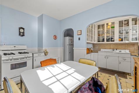 82-84 Thomaston Street Hartford CT 06112