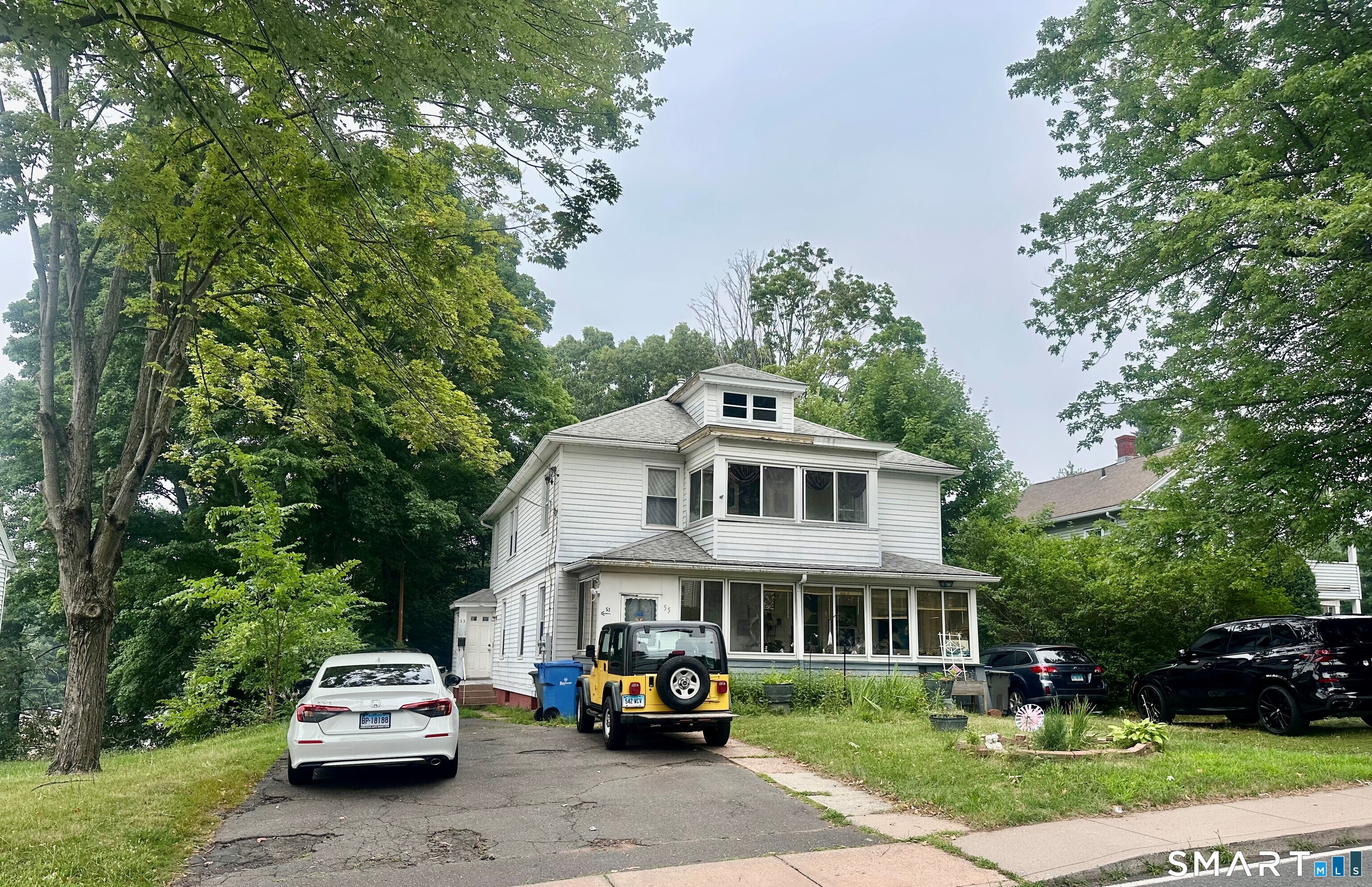 53 Woodland Street Manchester CT 06042