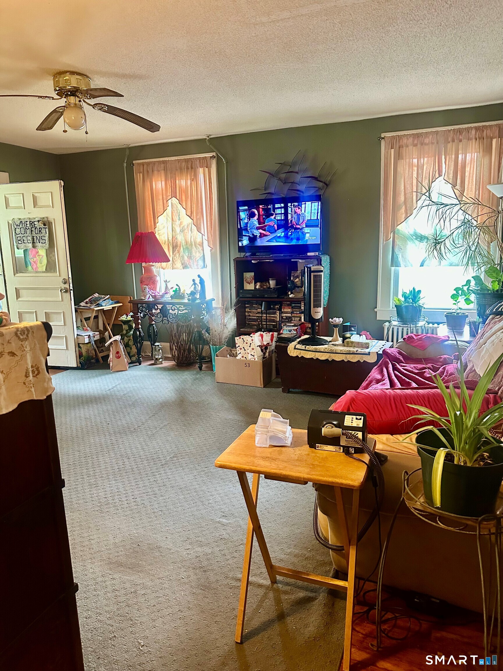 53 Woodland Street Manchester CT 06042