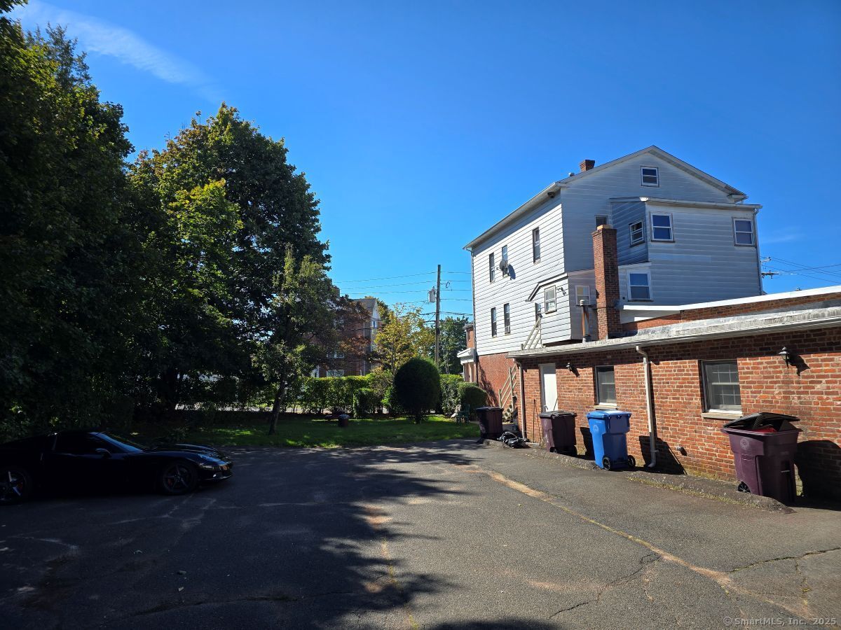 25 Clinton Street New Britain CT 06053