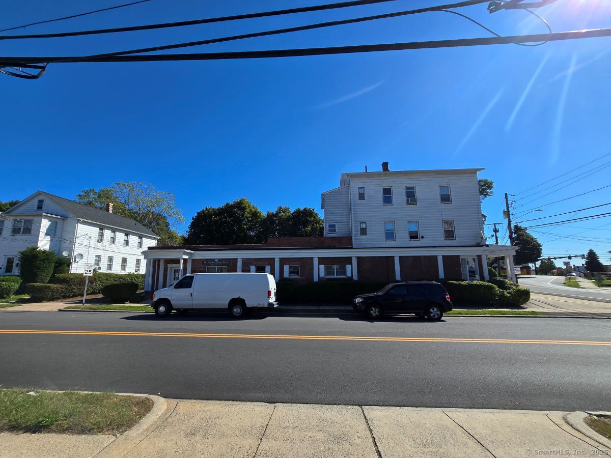 25 Clinton Street New Britain CT 06053