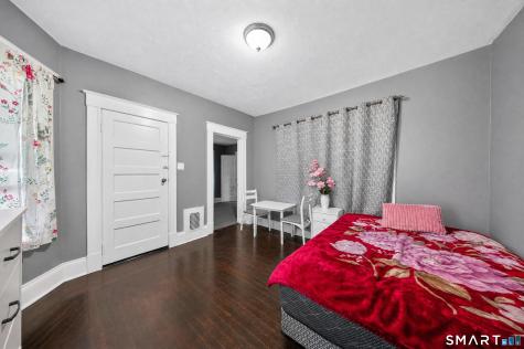 206 Clark Street New Britain CT 06051