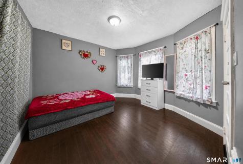 206 Clark Street New Britain CT 06051