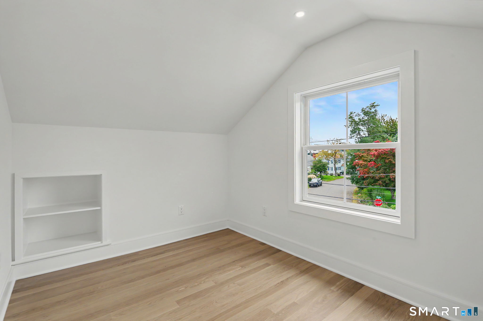 43 Helen Street Fairfield CT 06824