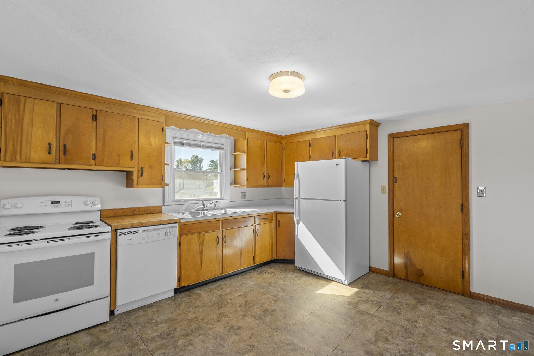 21 Fairfax Avenue West Hartford CT 06119