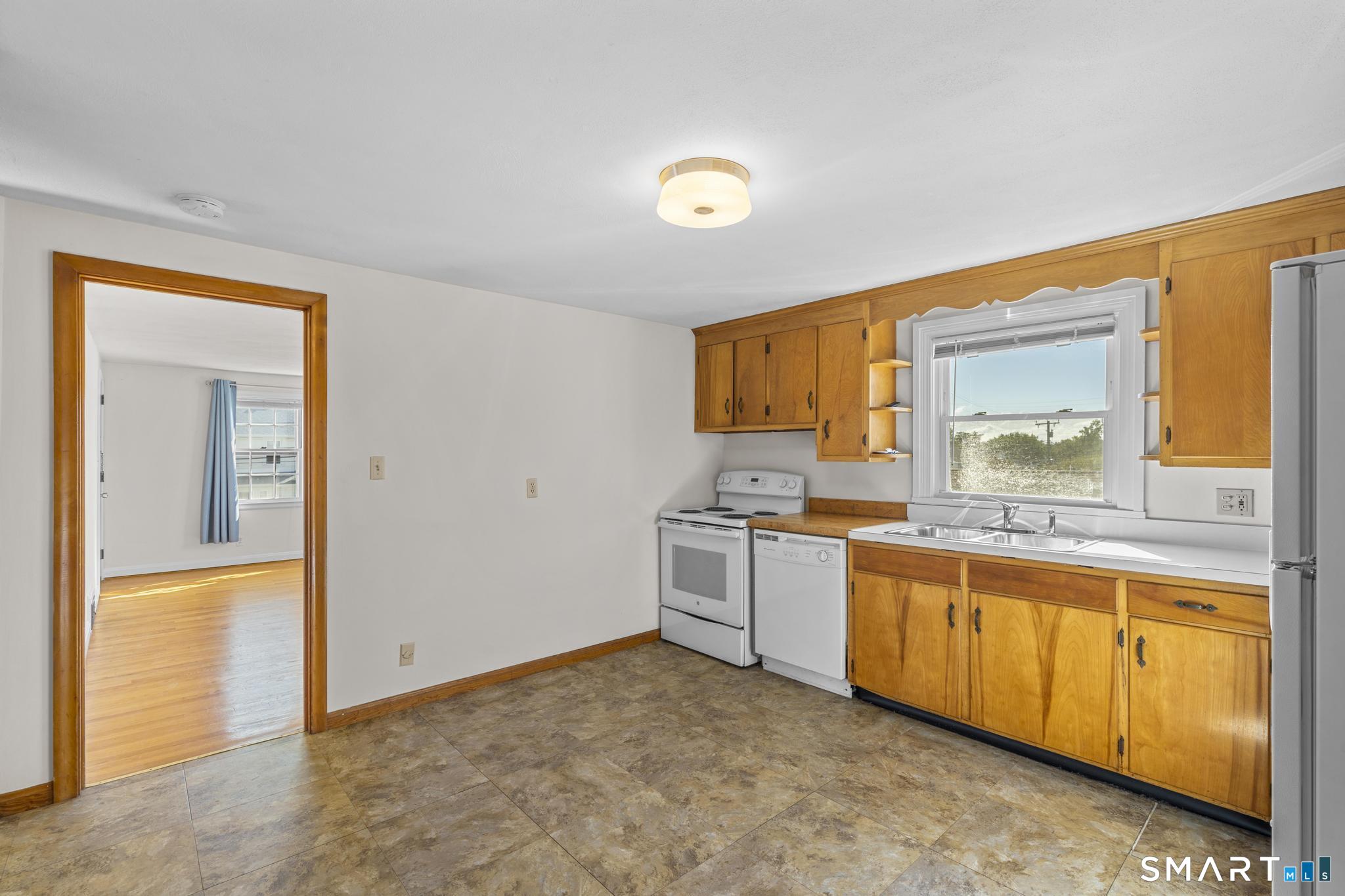 21 Fairfax Avenue West Hartford CT 06119
