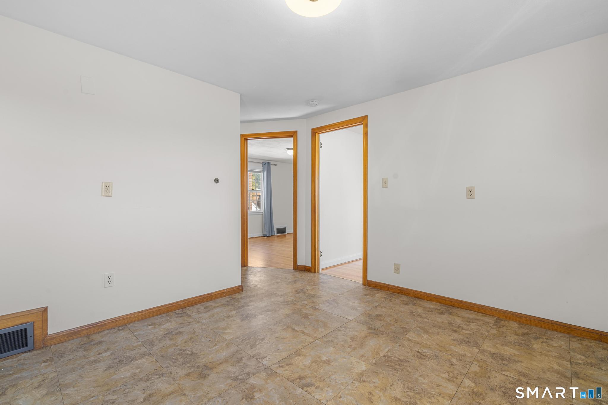 21 Fairfax Avenue West Hartford CT 06119