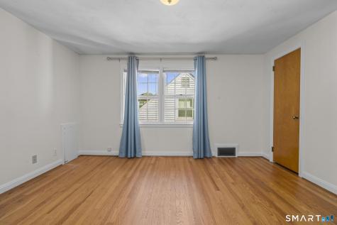 21 Fairfax Avenue West Hartford CT 06119