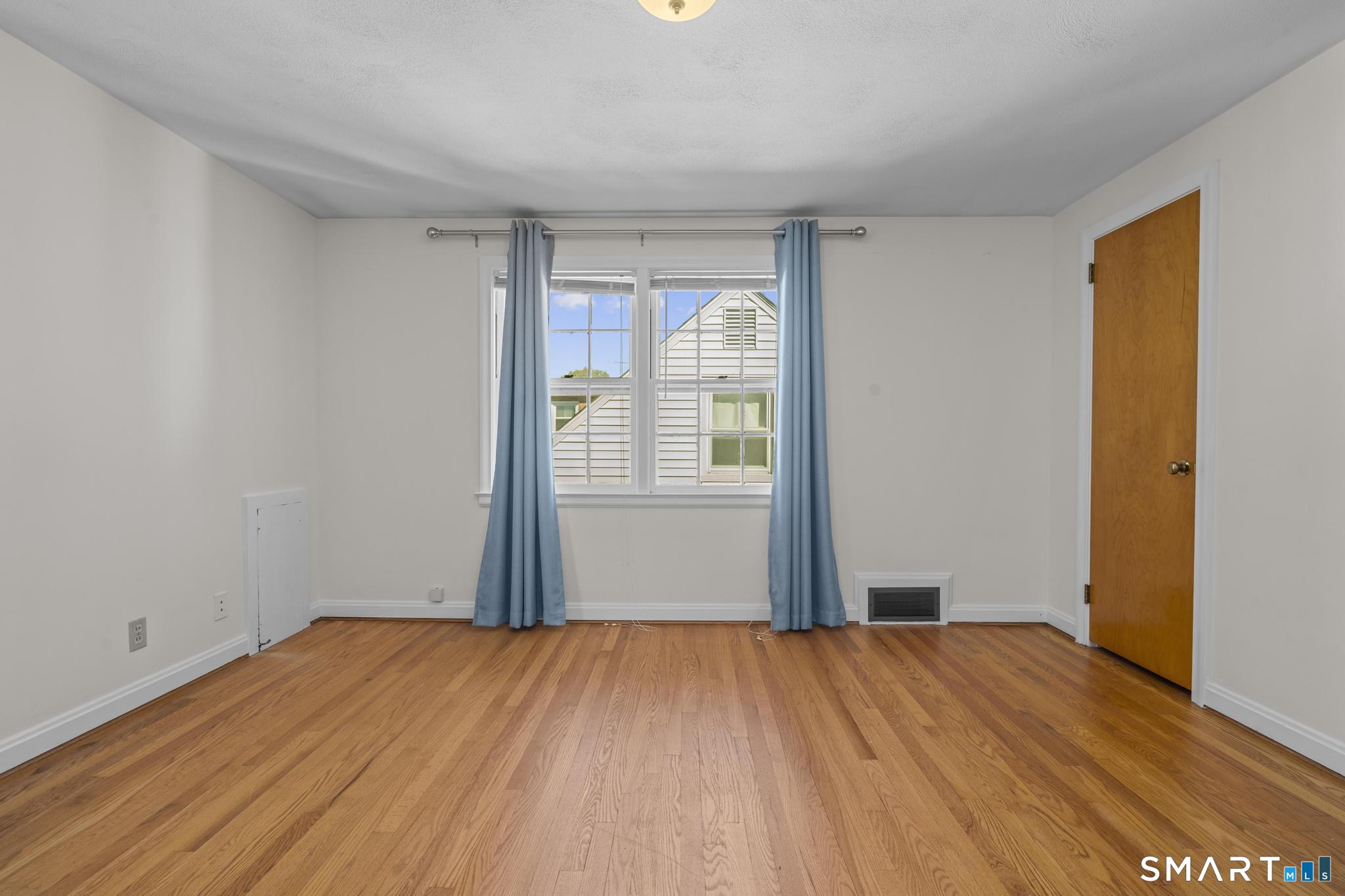 21 Fairfax Avenue West Hartford CT 06119