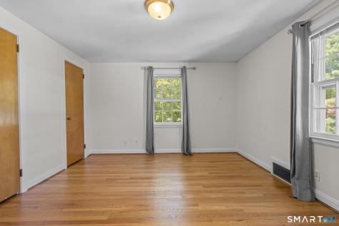21 Fairfax Avenue West Hartford CT 06119