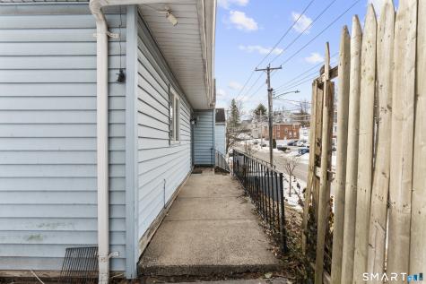 20 Warwick Street New Haven CT 06513