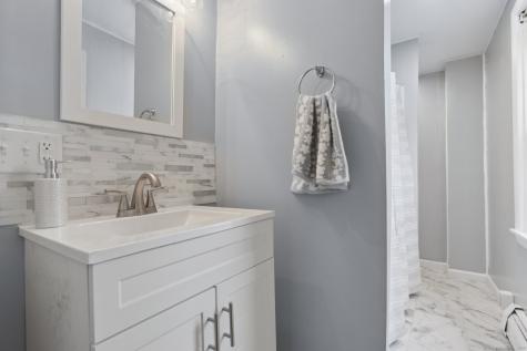 8 3RD Street Norwich CT 06360