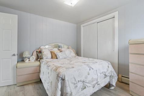 8 3RD Street Norwich CT 06360