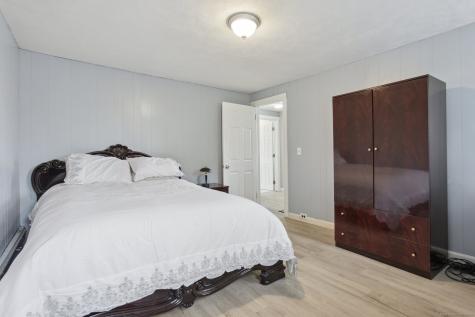 8 3RD Street Norwich CT 06360