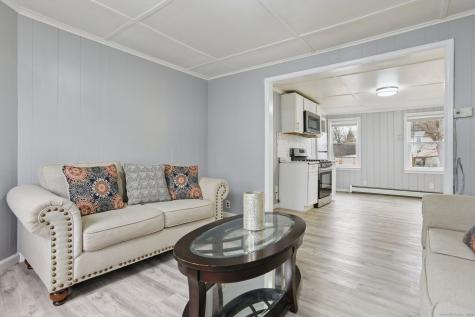 8 3RD Street Norwich CT 06360