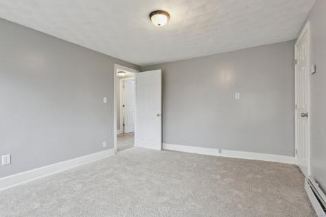 8 3RD Street Norwich CT 06360