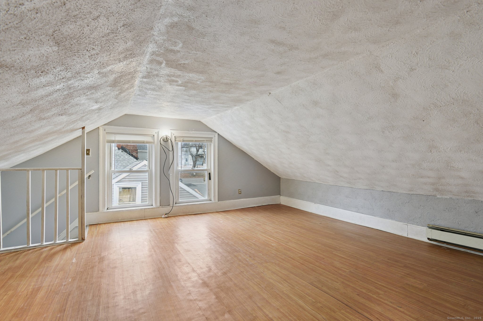 8 3RD Street Norwich CT 06360