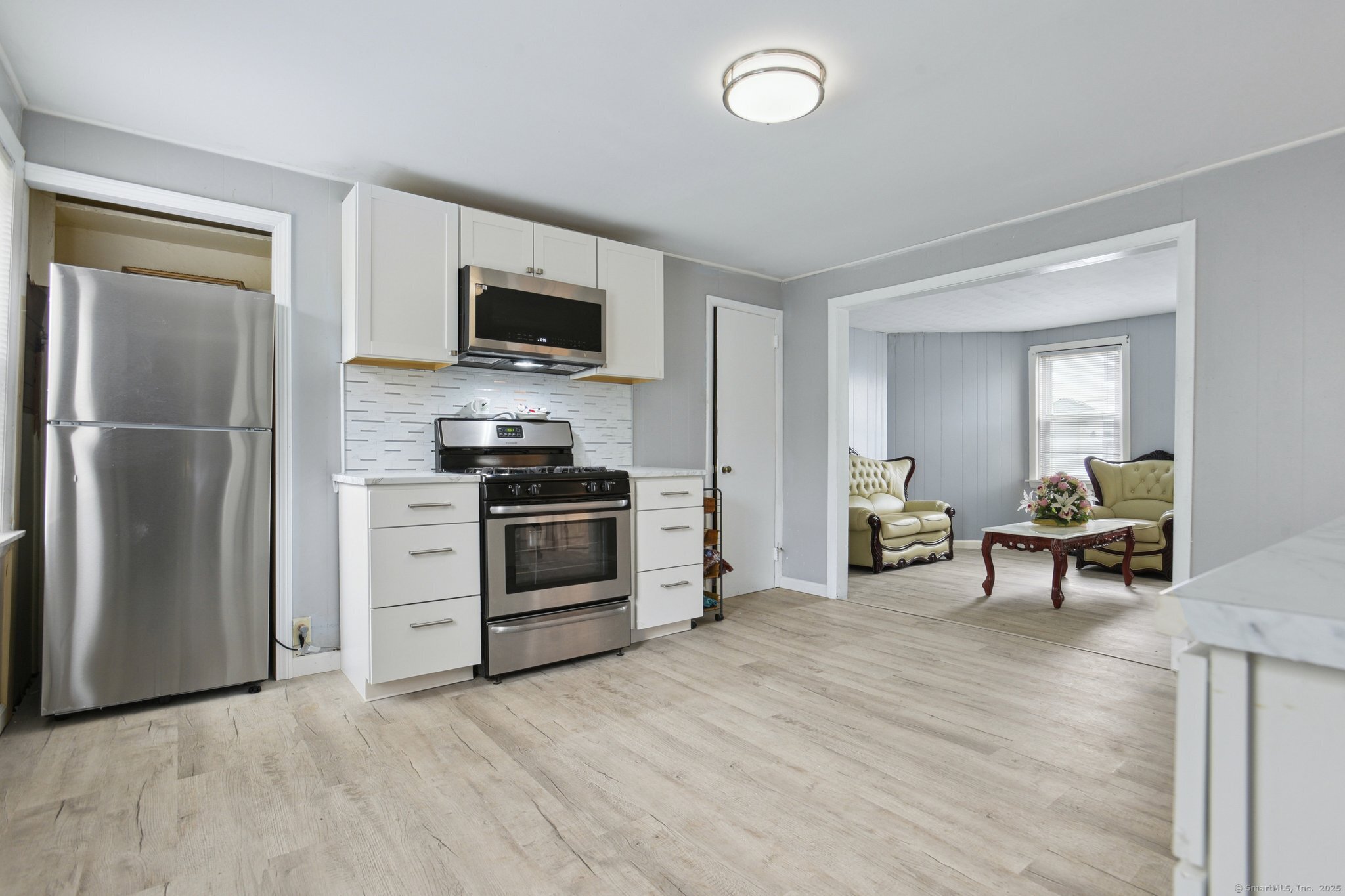 8 3RD Street Norwich CT 06360