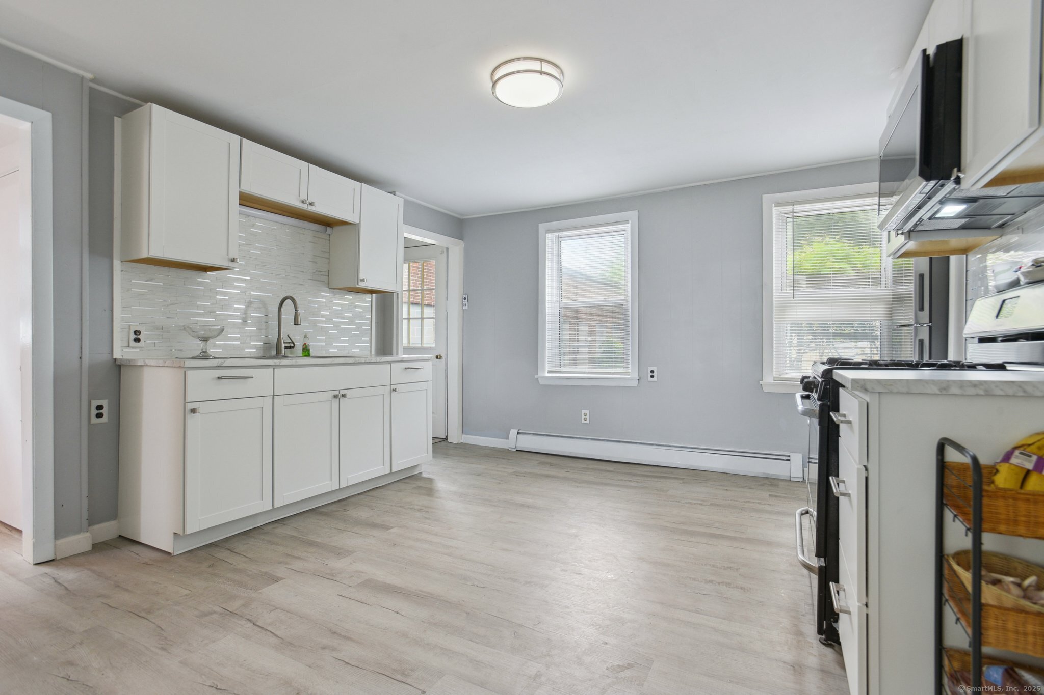 8 3RD Street Norwich CT 06360