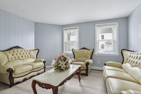 8 3RD Street Norwich CT 06360