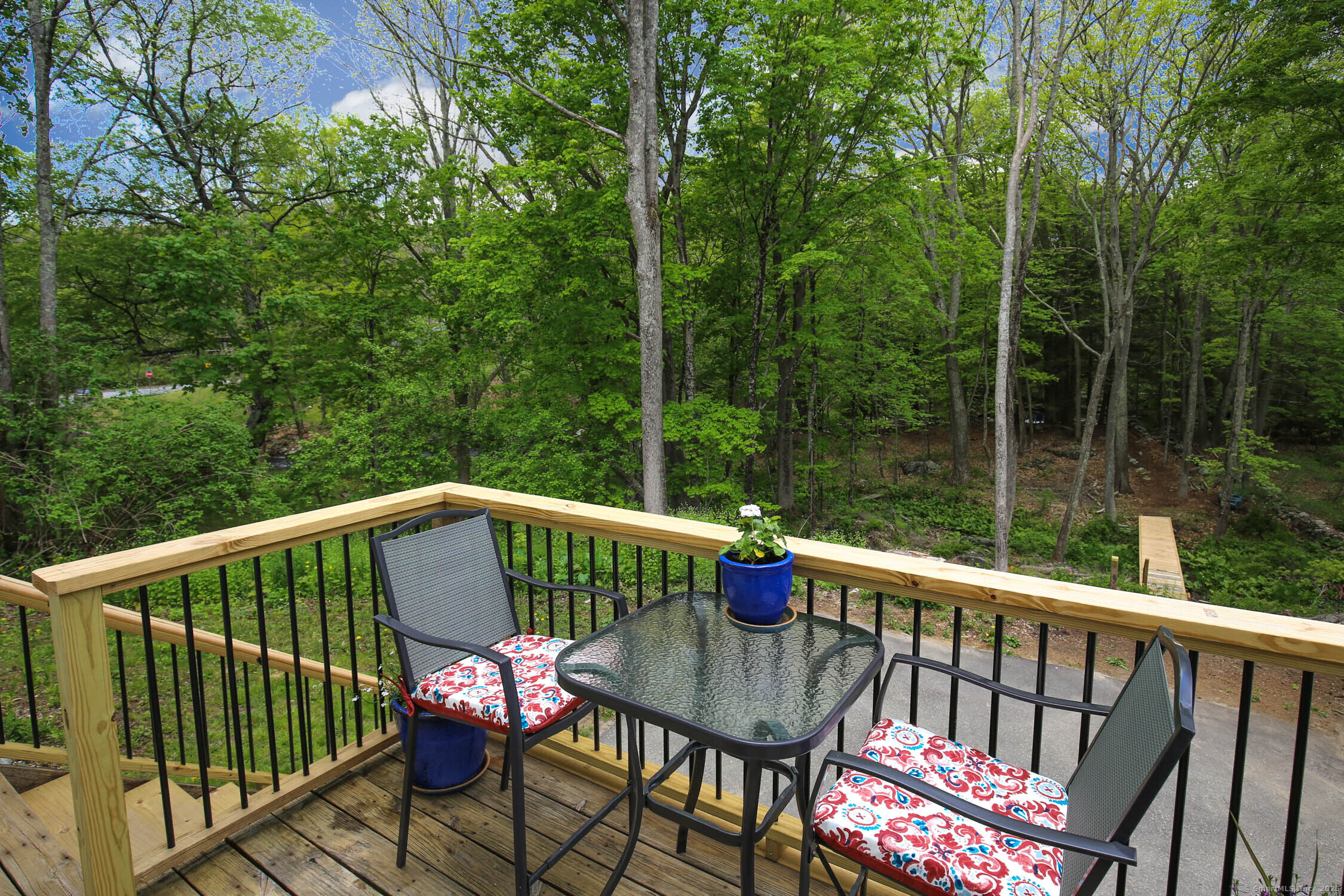 48 Wrights Crossing Road Pomfret CT 06259