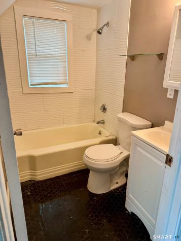86 Birch Street Manchester CT 06040