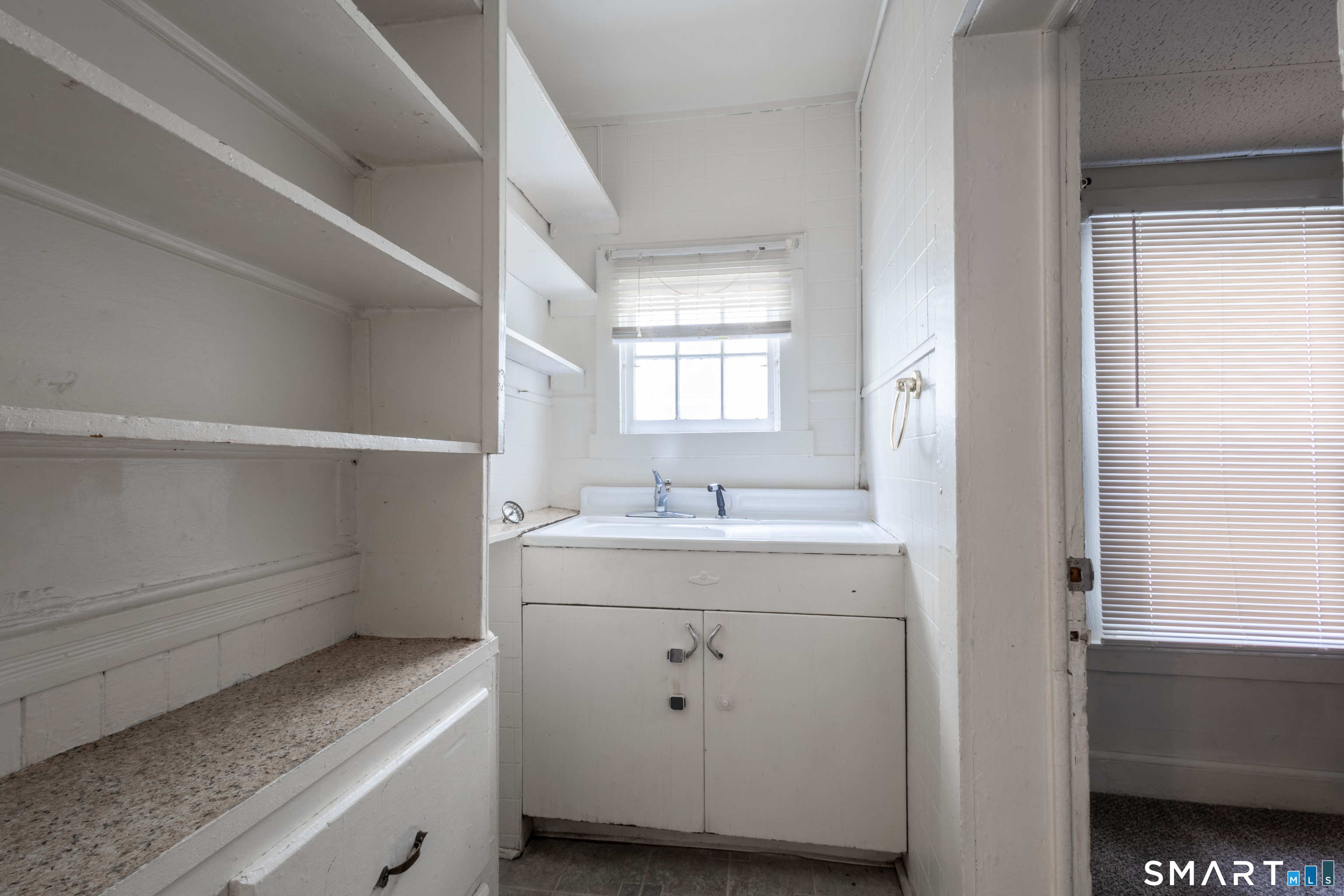 24 Central Avenue Norwich CT 06360