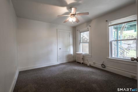 24 Central Avenue Norwich CT 06360