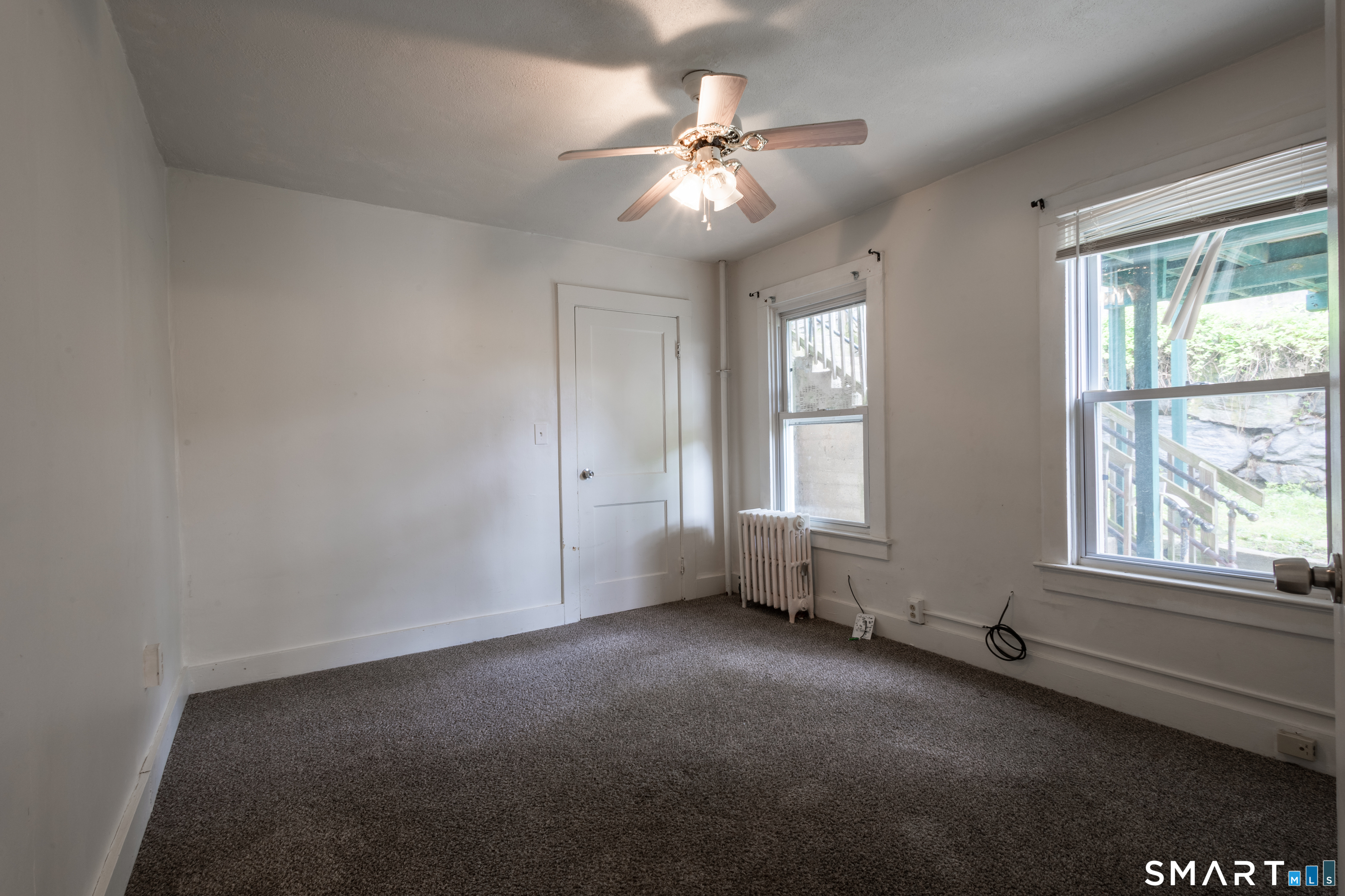 24 Central Avenue Norwich CT 06360