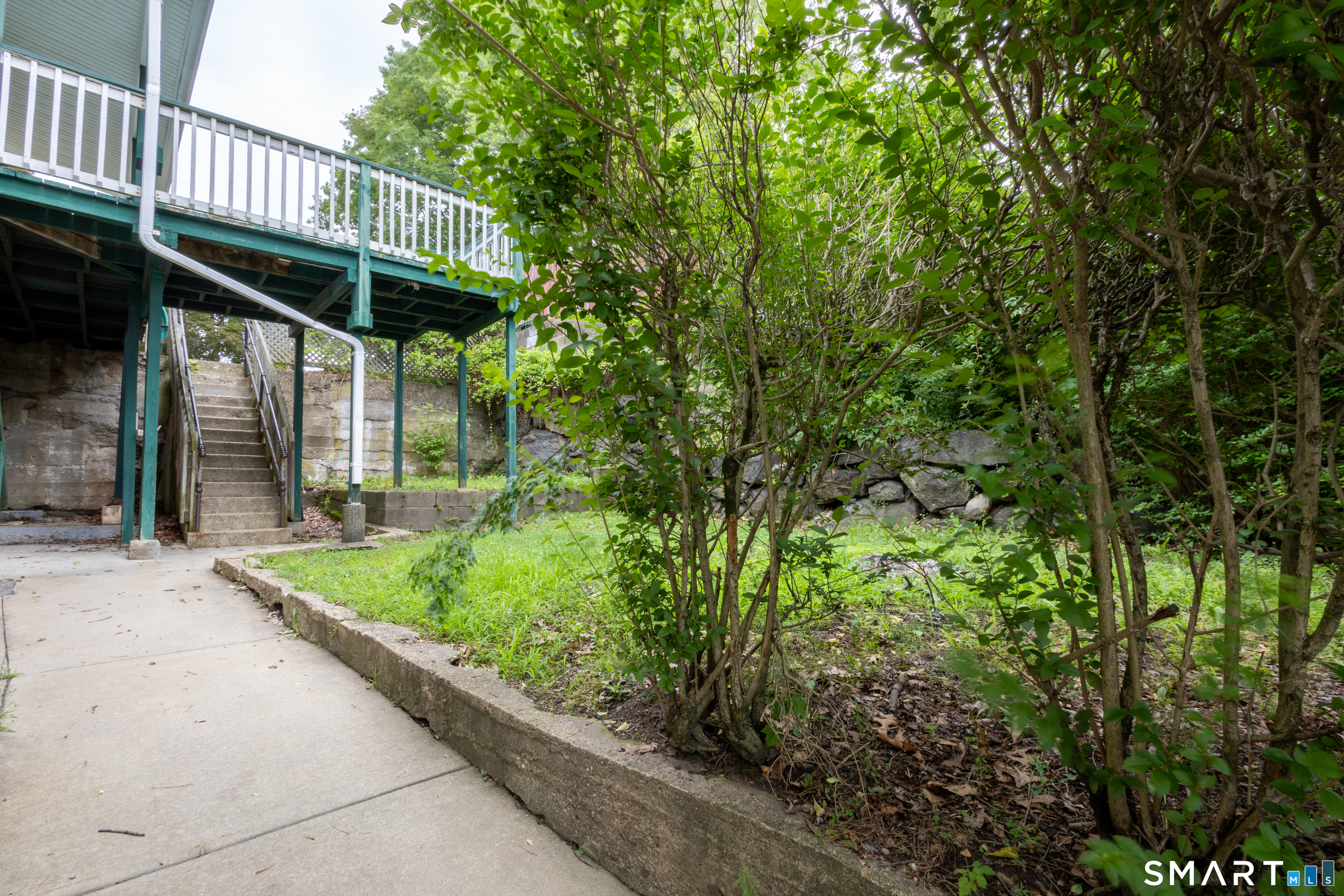 24 Central Avenue Norwich CT 06360