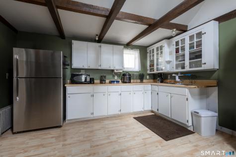 24 Central Avenue Norwich CT 06360