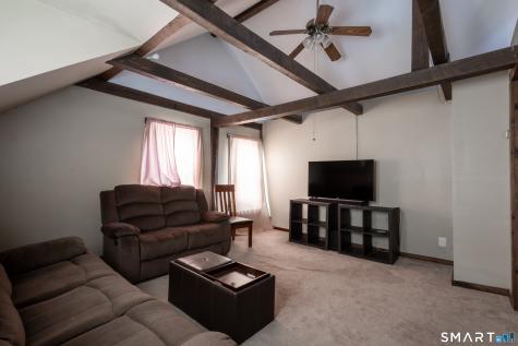24 Central Avenue Norwich CT 06360