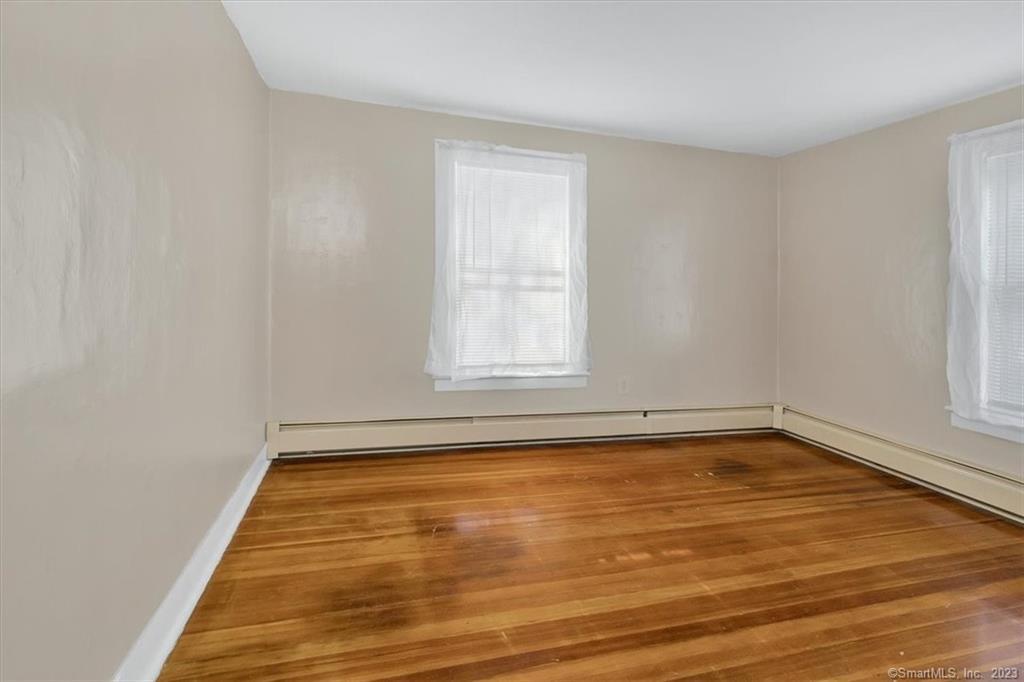 56 Winter Street Manchester CT 06040