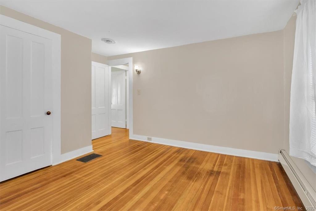 56 Winter Street Manchester CT 06040